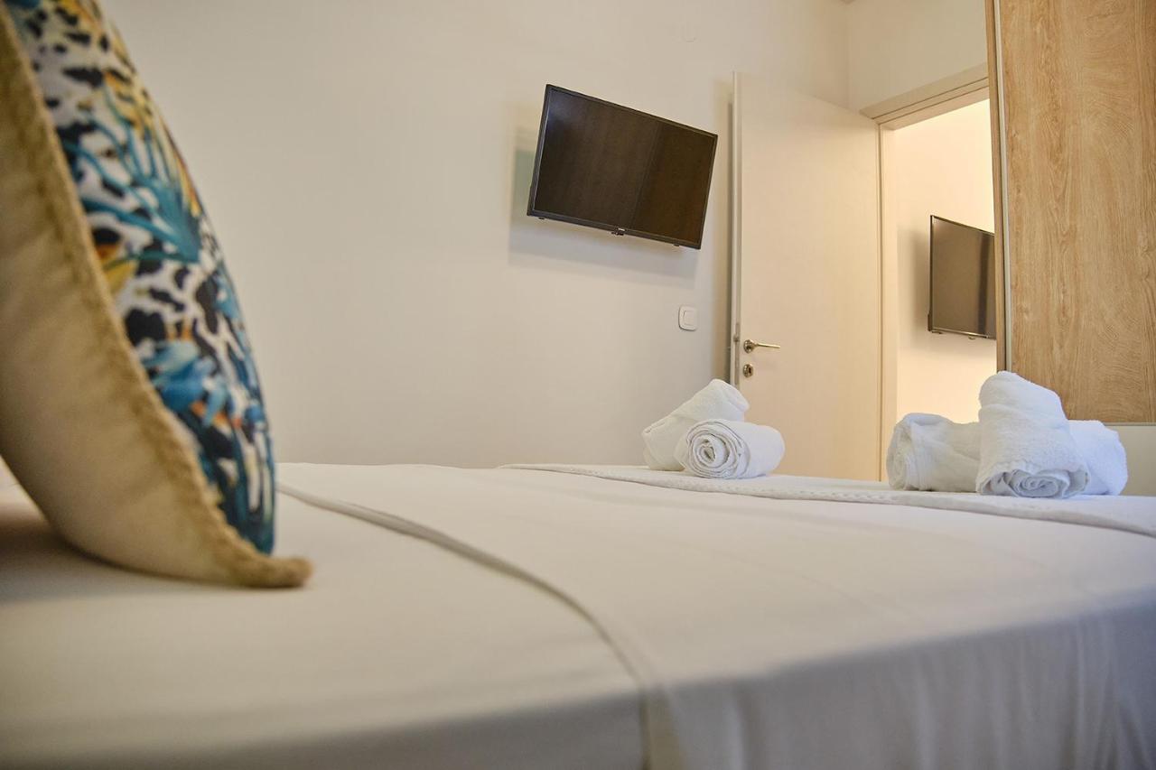 Elegant Central Apartment Veria - Με Ενδοδαπέδια Θέρμανση!!! Eksteriør bilde