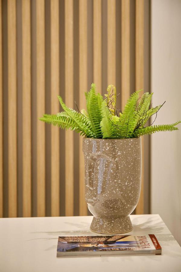 Elegant Central Apartment Veria - Με Ενδοδαπέδια Θέρμανση!!! Eksteriør bilde
